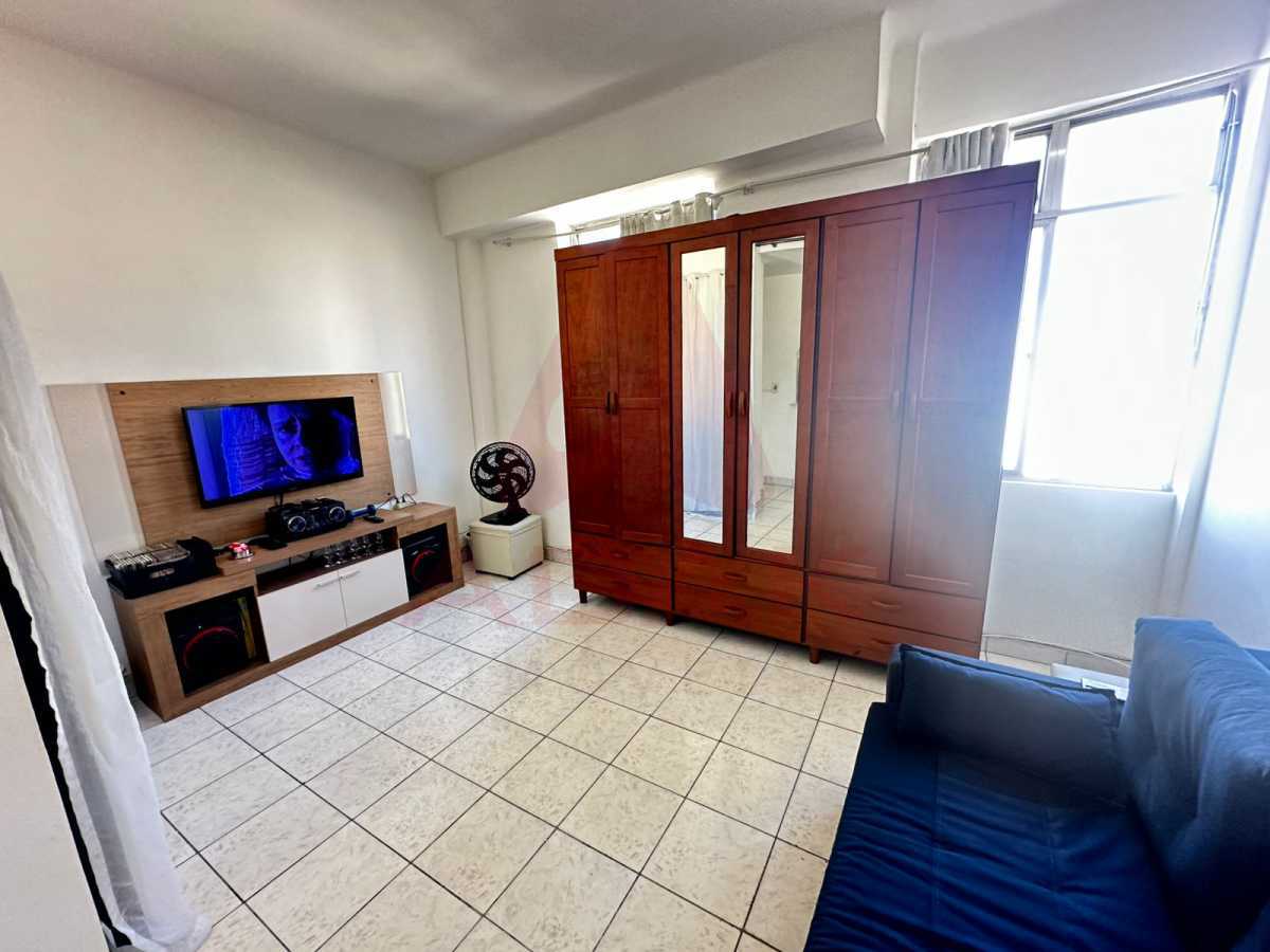 fafb1027-abff-4907-aad4-3d1875 - 4