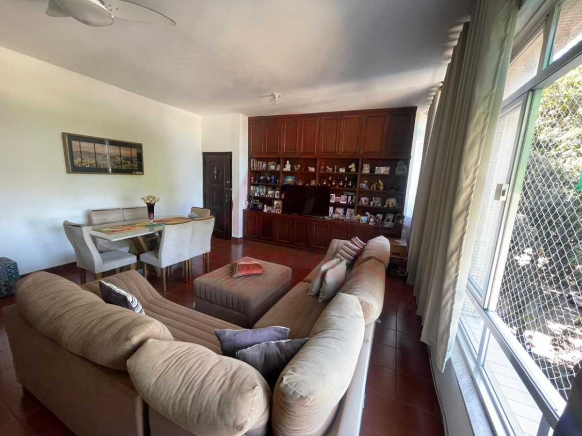 WhatsApp Image 2025-09-22 at 1 - 4