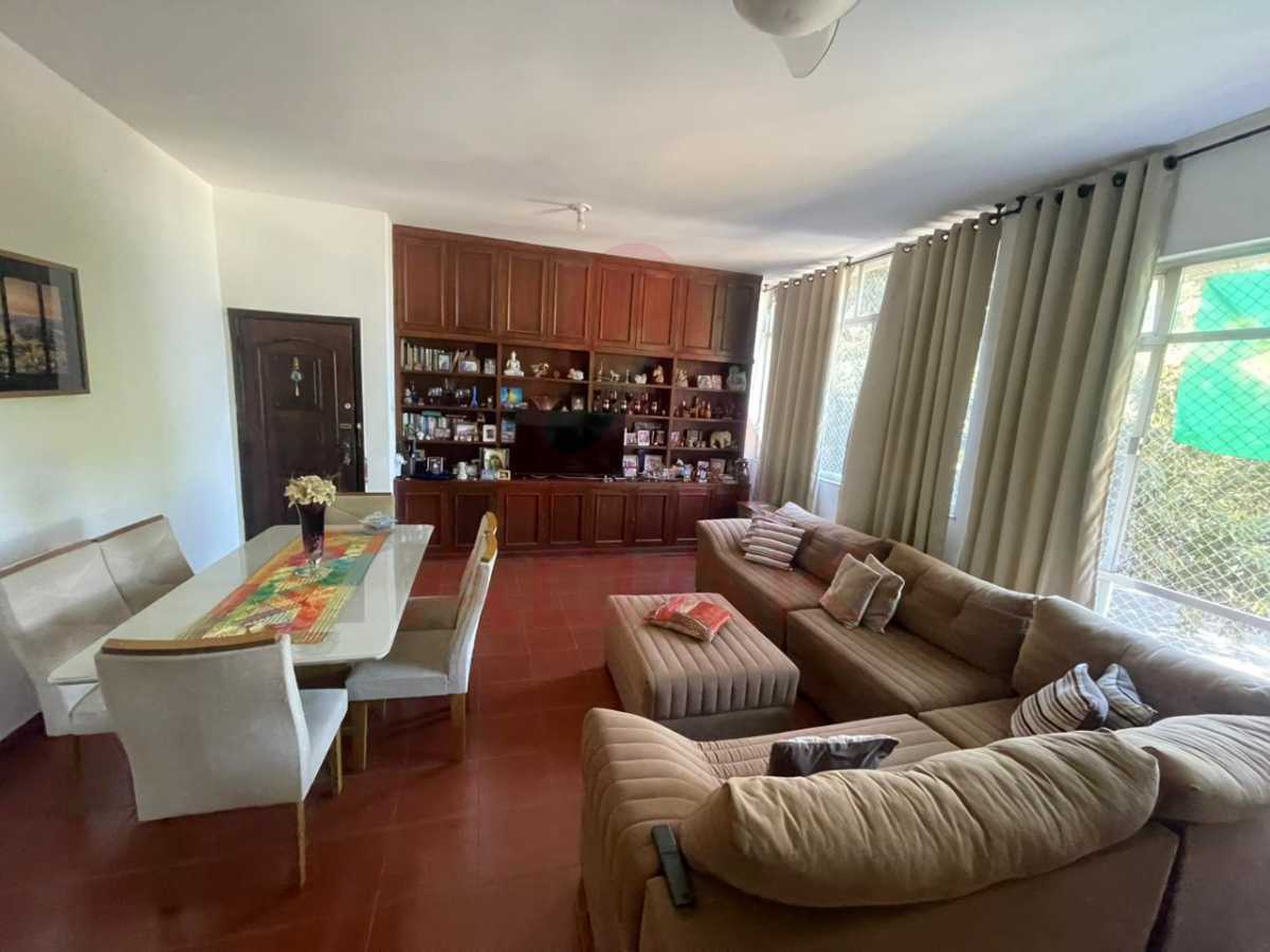 WhatsApp Image 2025-09-22 at 1 - 1