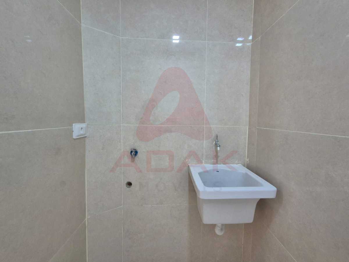 641f4db8-7fc6-4670-a73f-c49102 - 17