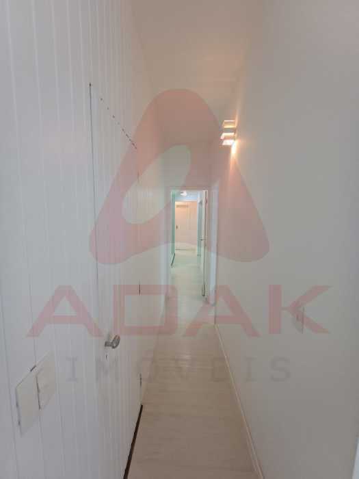 Conheça Imagem do WhatsApp de 2025-10- do imóvel - Apartamento 3 quartos à venda Rio de Janeiro,RJ Copacabana - R$ 1.300.000 - CPAP31947 - 25 Imagem do WhatsApp de 2025-10- - 25