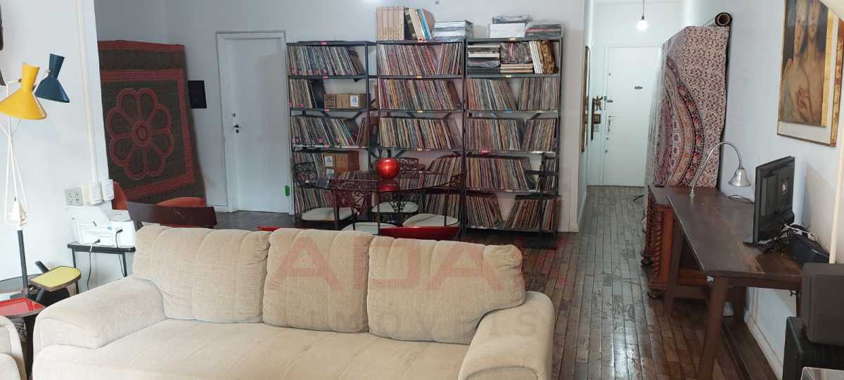 WhatsApp Image 2025-10-07 at 1 - 1