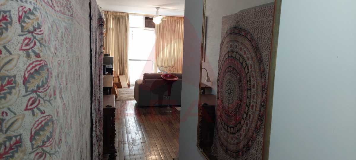 WhatsApp Image 2025-10-07 at 1 - 4