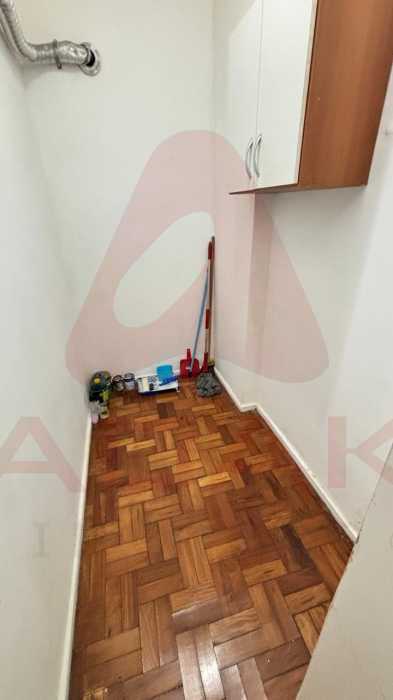 WhatsApp Image 2025-10-08 at 1 - 6