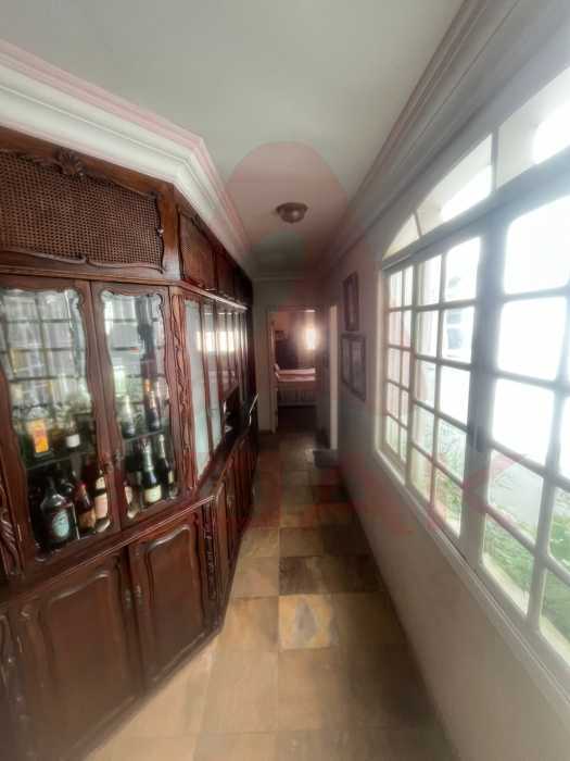 WhatsApp Image 2025-10-21 at 1 - 10