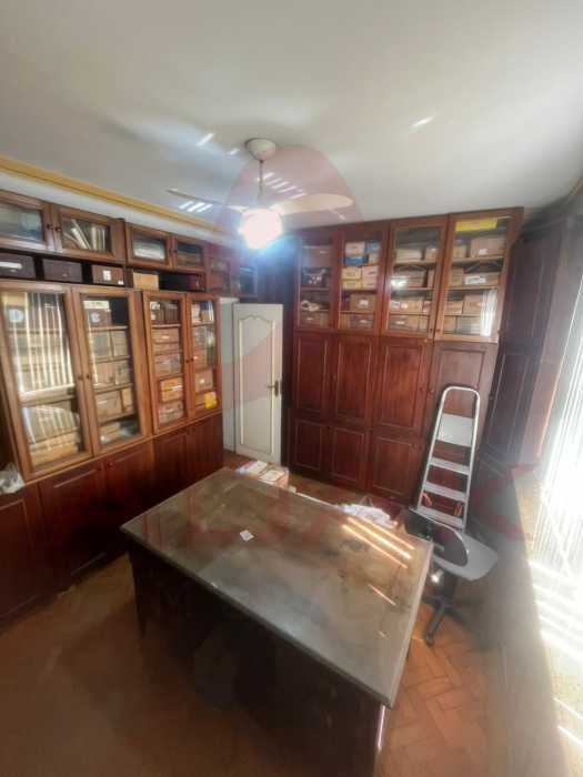 WhatsApp Image 2025-10-21 at 1 - 26