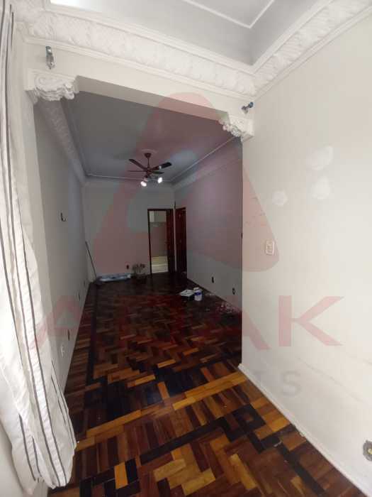 9ee63149-60b2-42f1-acc1-f32f78 - 9