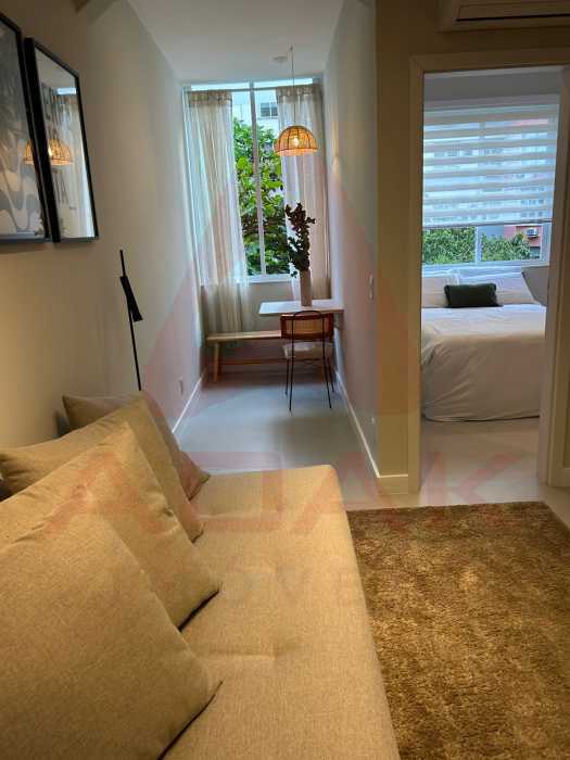 ad661335-b8be-4327-94d6-fde32a - 2