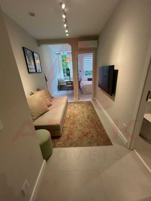 ca479aff-62b7-4d7b-9856-370b0b - 1