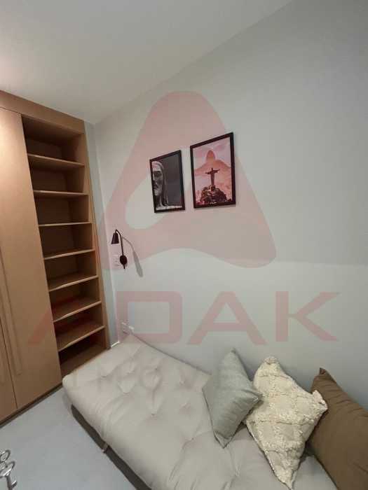 98248e01-70ec-4d41-8345-a7bd1b - 25