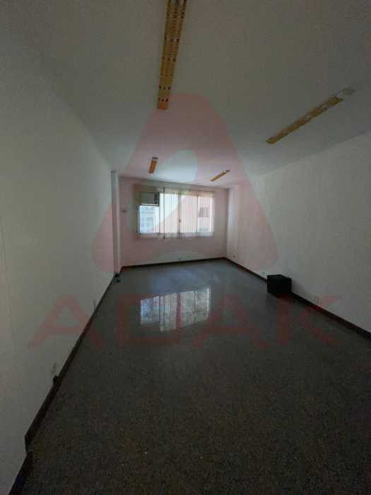 WhatsApp Image 2025-10-17 at 1 - 3