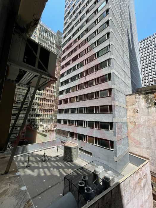 WhatsApp Image 2025-10-17 at 1 - 7