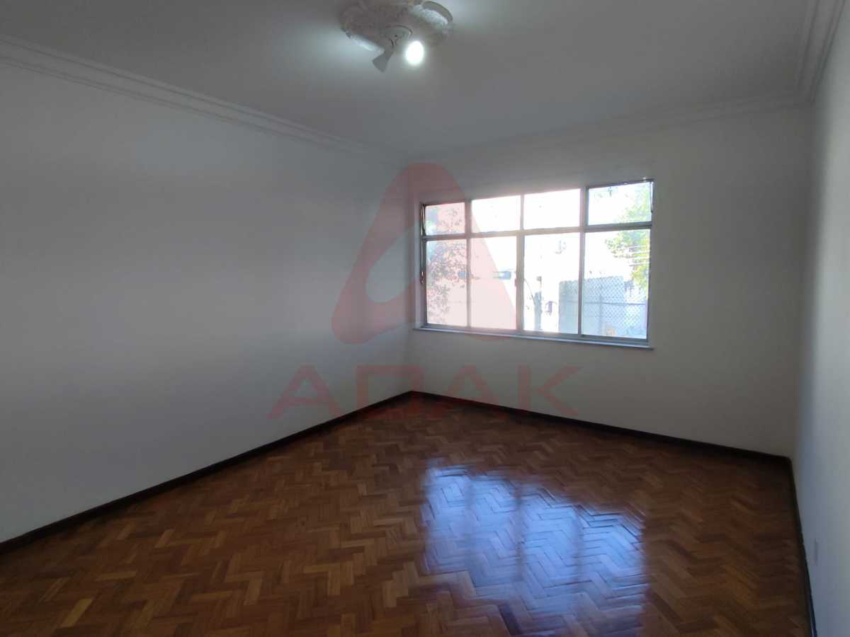 WhatsApp Image 2025-10-23 at 1 - 9