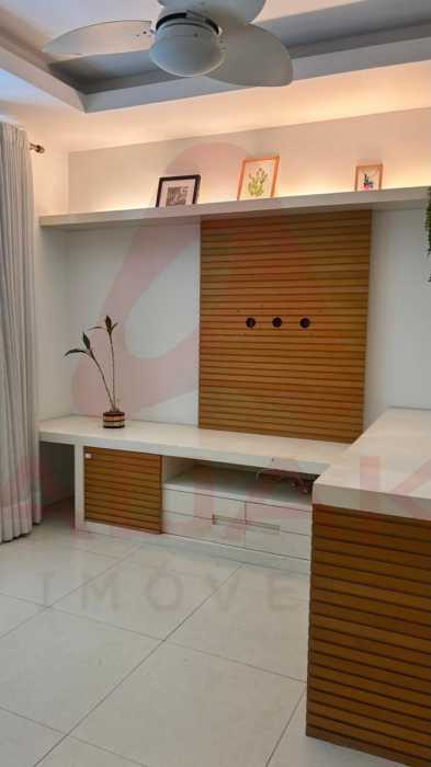 WhatsApp Image 2025-10-23 at 1 - 3