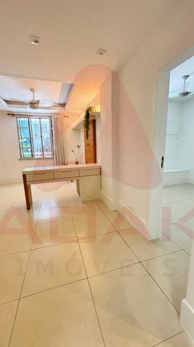 WhatsApp Image 2025-10-23 at 1 - 5