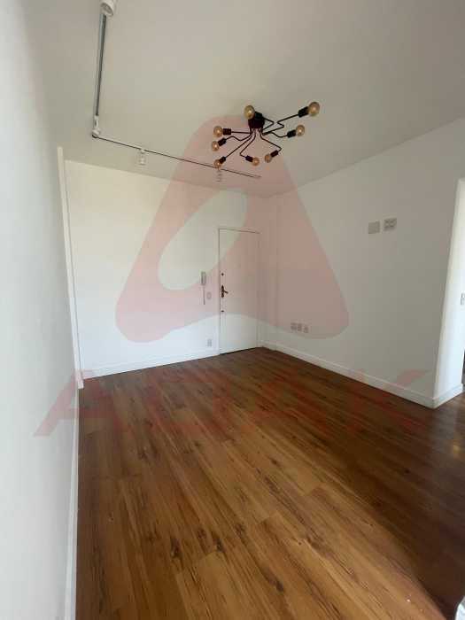 WhatsApp Image 2025-10-27 at 1 - 4