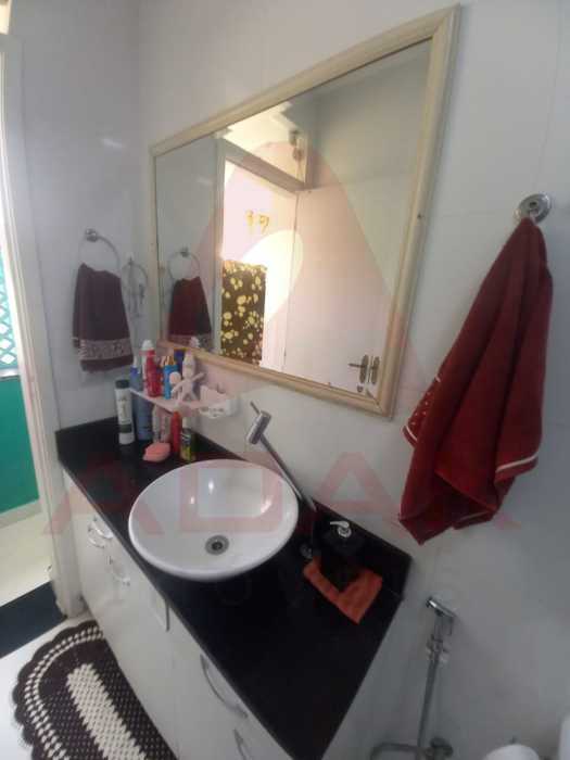 4151aaf2-07c7-4069-abe7-f4f50c - 21