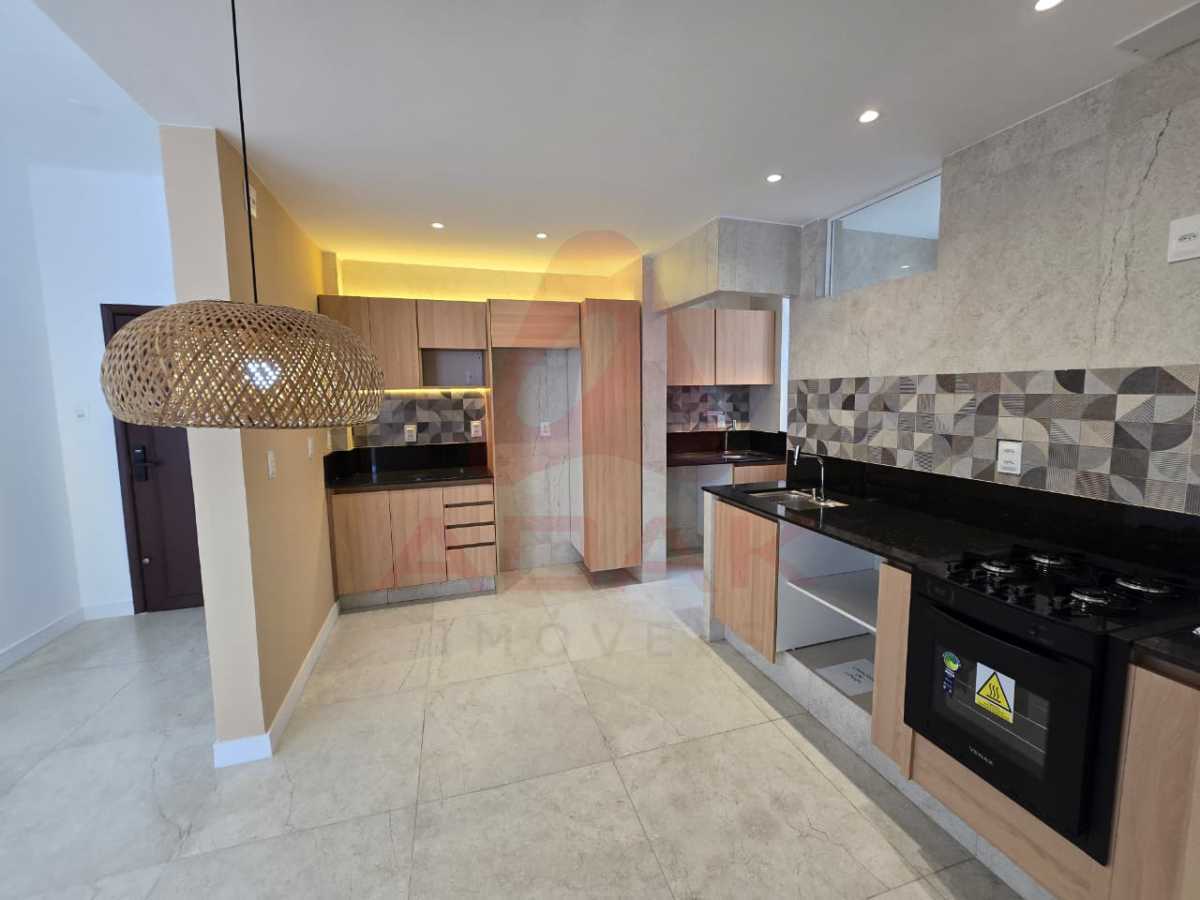 WhatsApp Image 2025-10-28 at 1 - 7