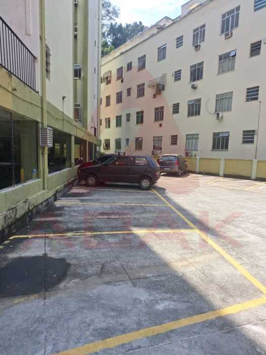 9f2526e2-4300-49dc-9f20-eeef77 - 8