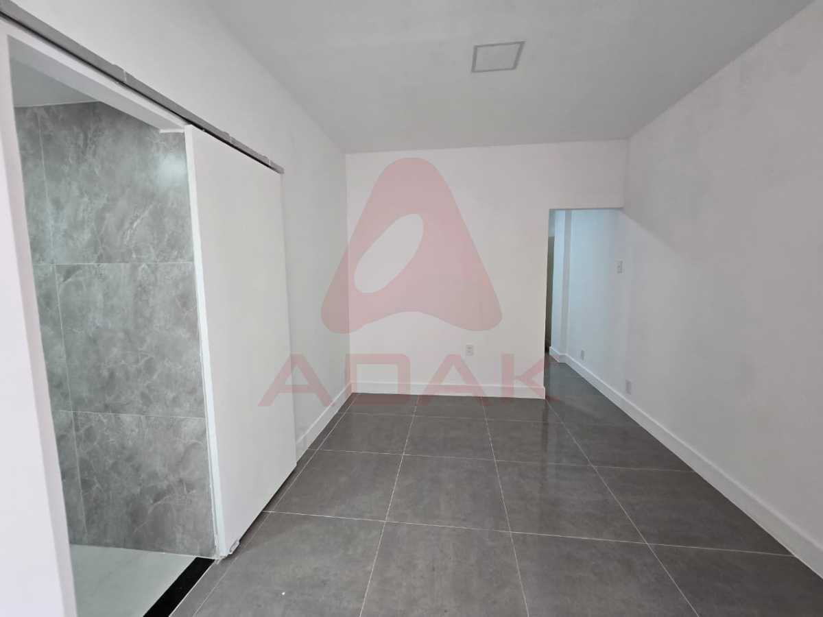Conheça WhatsApp Image 2025-10-30 at 1 do imóvel - Apartamento 1 quarto à venda Rio de Janeiro,RJ Copacabana - R$ 550.000 - CPAP12654 - 8 WhatsApp Image 2025-10-30 at 1 - 8