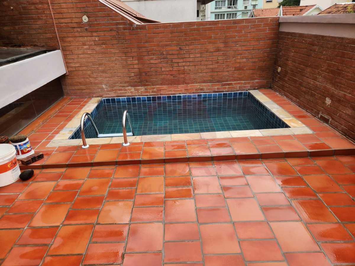 WhatsApp Image 2025-11-10 at 1 - 3