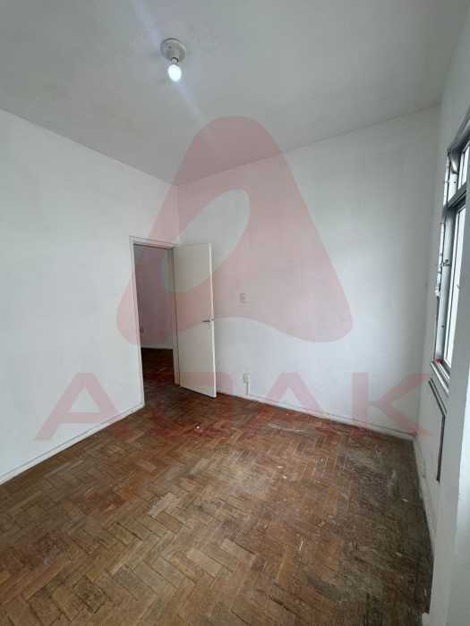 5033b581-ed31-4310-a53d-713323 - 12