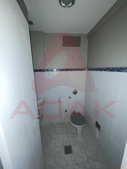 WhatsApp Image 2025-11-14 at 0 - 5