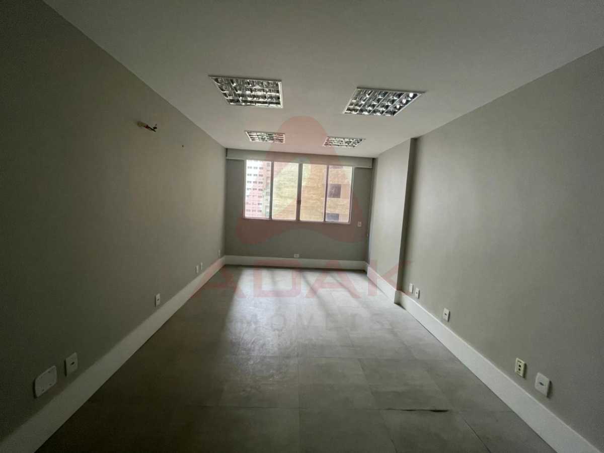 WhatsApp Image 2025-11-14 at 0 - 17