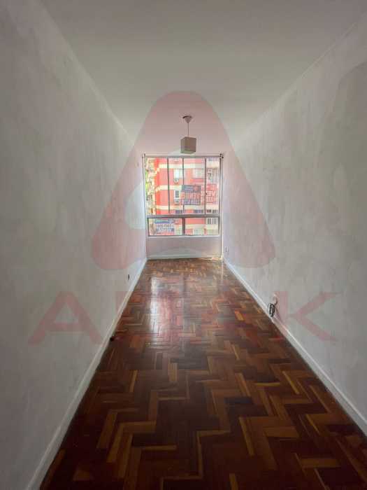 5f3b824b-417d-400c-a09e-82ebac - 4