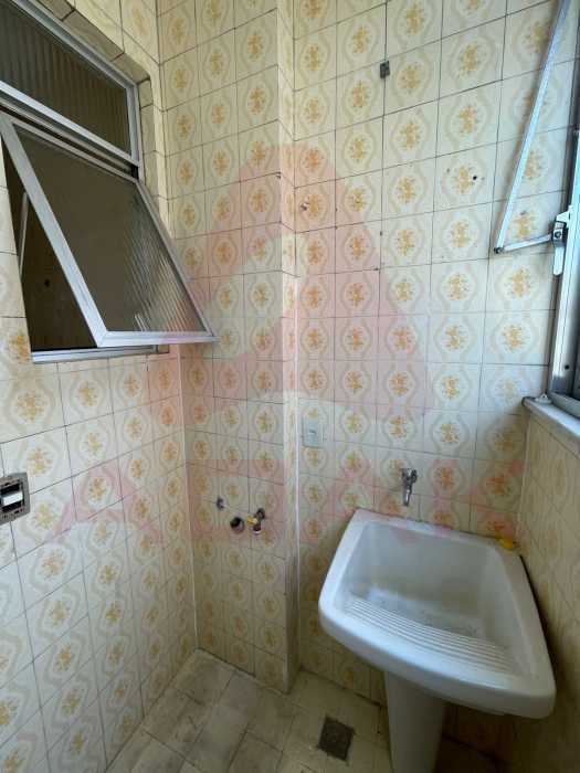 c0e2bb02-5307-48b2-afd2-3a05c9 - 10