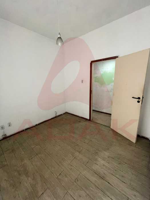 0f9b46ca-6211-4602-b810-033d44 - 12