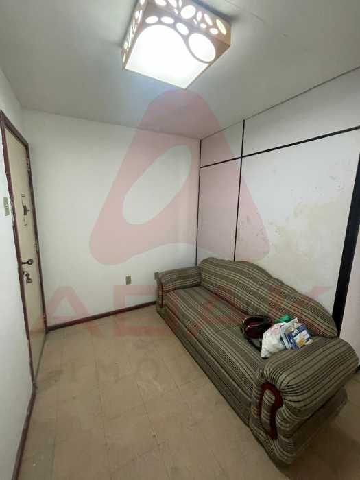 b984fa49-5efb-42d9-84a8-c3e7c2 - 23