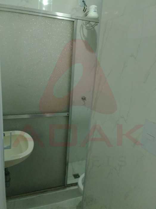 c977a395-1aa5-4769-bd68-63aeaa - 21