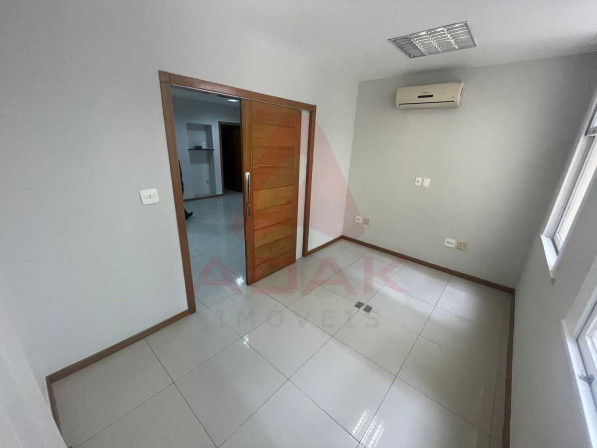 Conheça WhatsApp Image 2025-12-12 at 1 do imóvel - Sala Comercial 200m² à venda Rio de Janeiro,RJ Centro - R$ 1.000.000 - CTSL00824 - 2 WhatsApp Image 2025-12-12 at 1 - 2