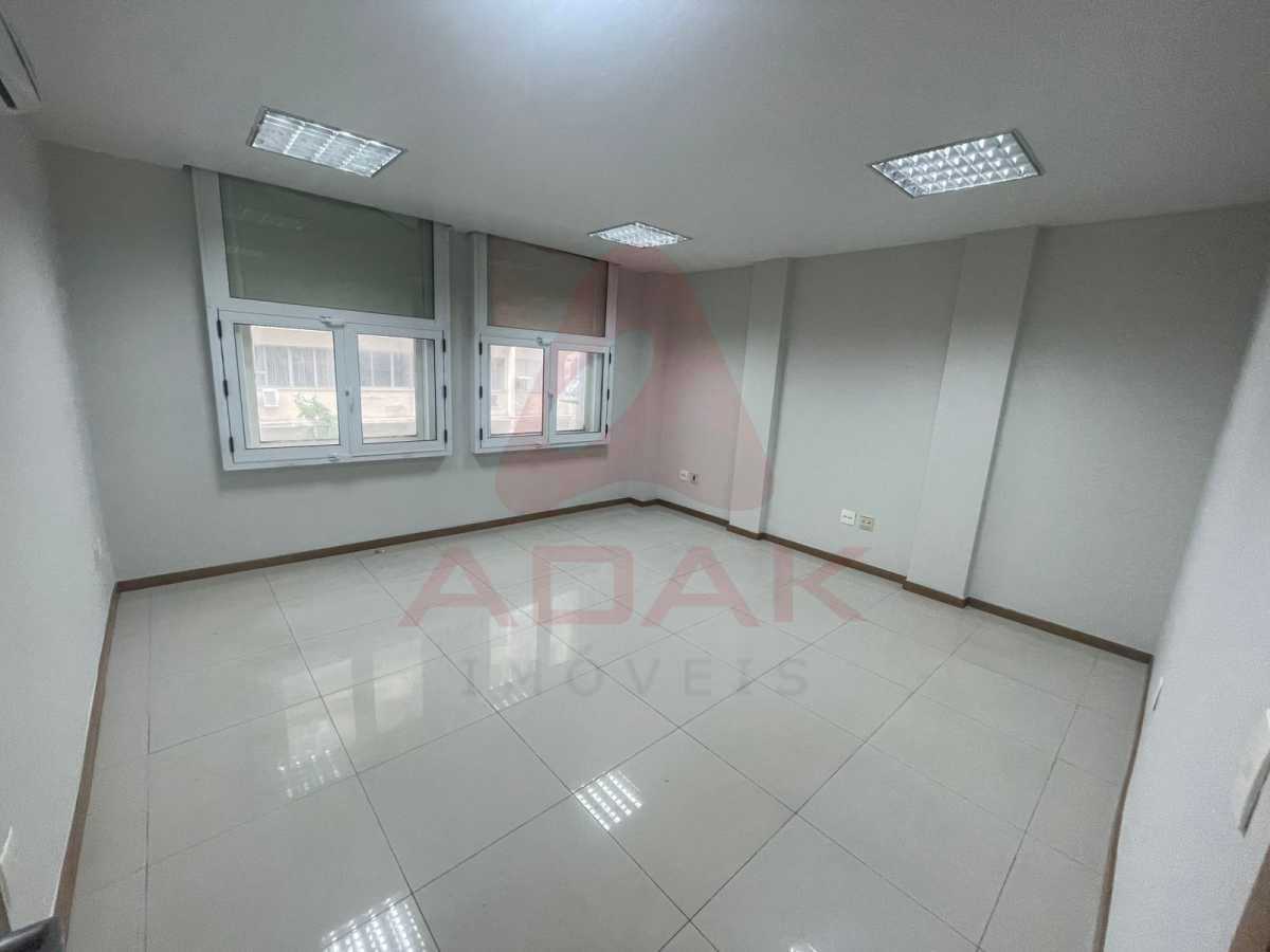 Conheça WhatsApp Image 2025-12-12 at 1 do imóvel - Sala Comercial 200m² à venda Rio de Janeiro,RJ Centro - R$ 1.000.000 - CTSL00824 - 19 WhatsApp Image 2025-12-12 at 1 - 19