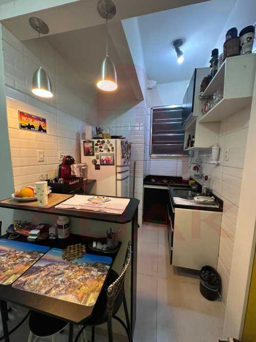 2a6b20fb-4854-4ded-beb5-d5c7f8 - 2