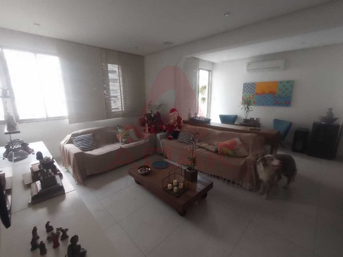 WhatsApp Image 2025-12-18 at 0 - 4