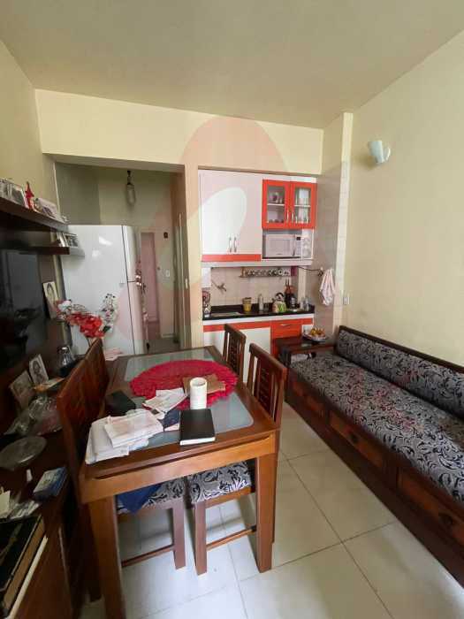 11c84c38-0584-46cc-8061-45dbcd - 11