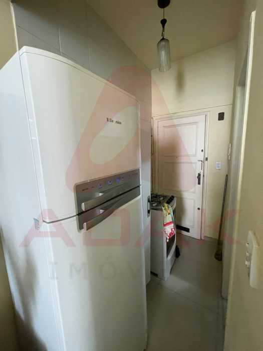 e2b85816-5d75-4e7e-9572-357cc5 - 28