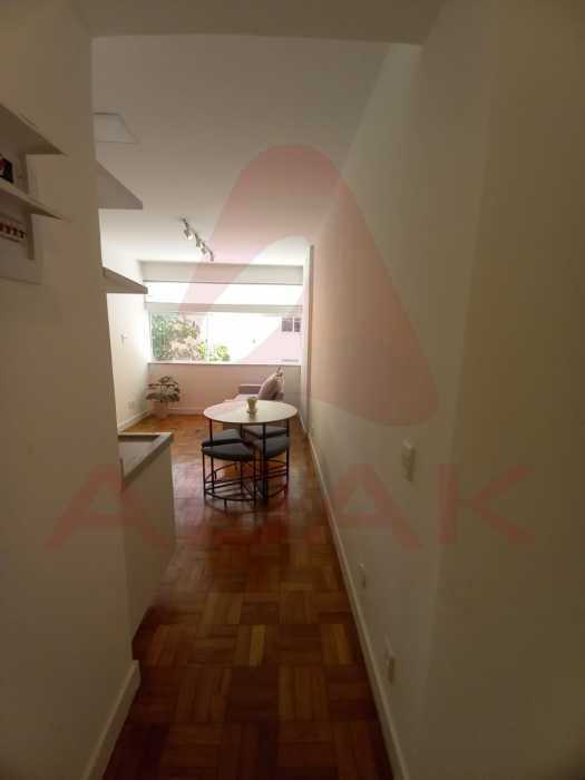 7f2aa640-1420-4112-9c4c-4141d7 - 8