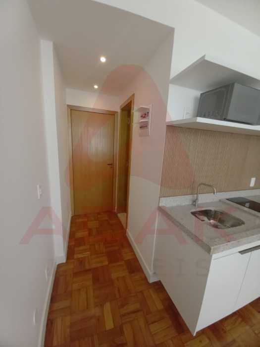 35960ab3-8024-426c-b102-40cc85 - 9