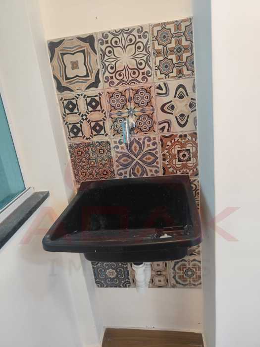 14aa21e3-f3d8-41b6-8fd5-7ce95b - 11