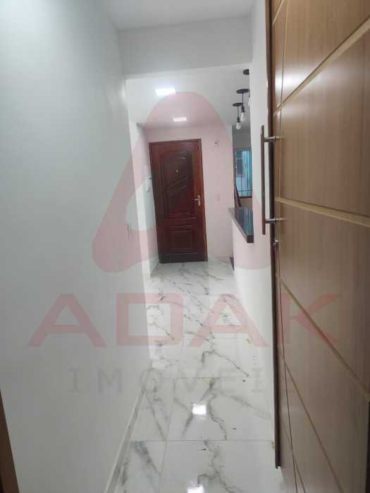 b2bfcc33-e876-4390-b6d9-2b27fb - 4