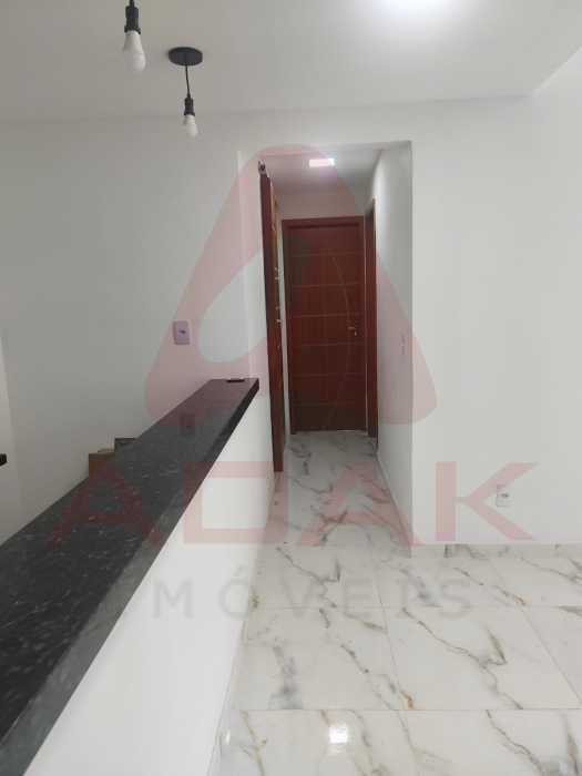 ea20f84e-f971-49ab-a561-772290 - 25