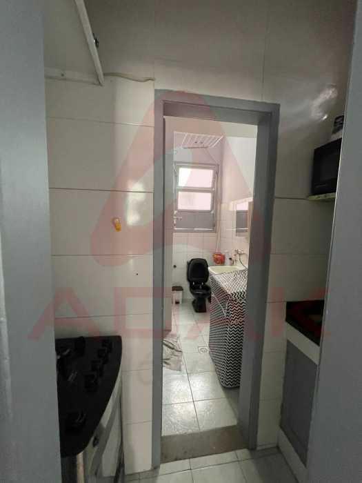 800809db-fb7b-4da3-9f7f-f9ef02 - 19