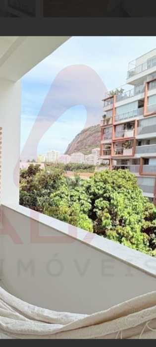 4f9e6eb7-1873-4b3e-91f8-0e52af - 7