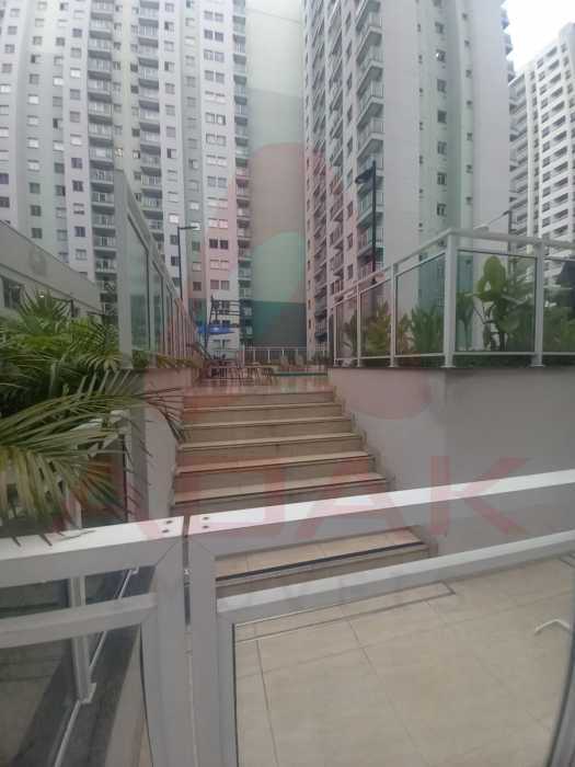 00c5ca9a-6409-4a4b-81c1-1ea0d8 - 29