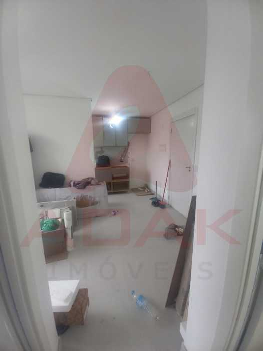 fb644c57-a53f-493e-b2da-765986 - 18