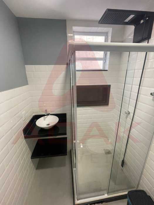 66ed49e2-ee6d-4021-bc89-3e377e - 9