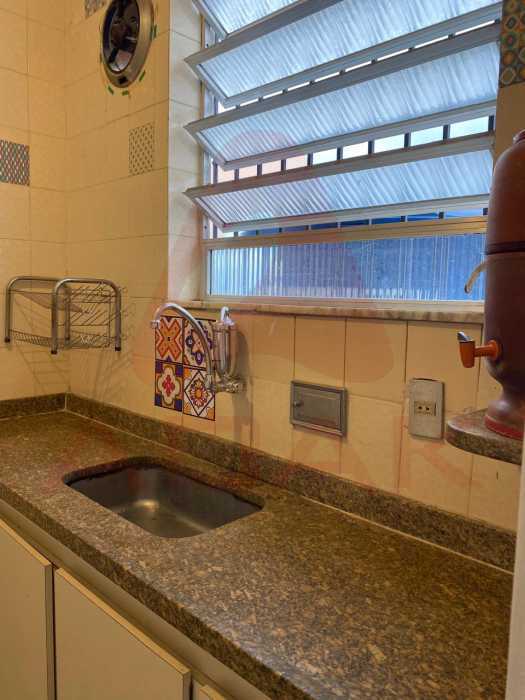 3528167f-2210-4837-a0db-725704 - 10